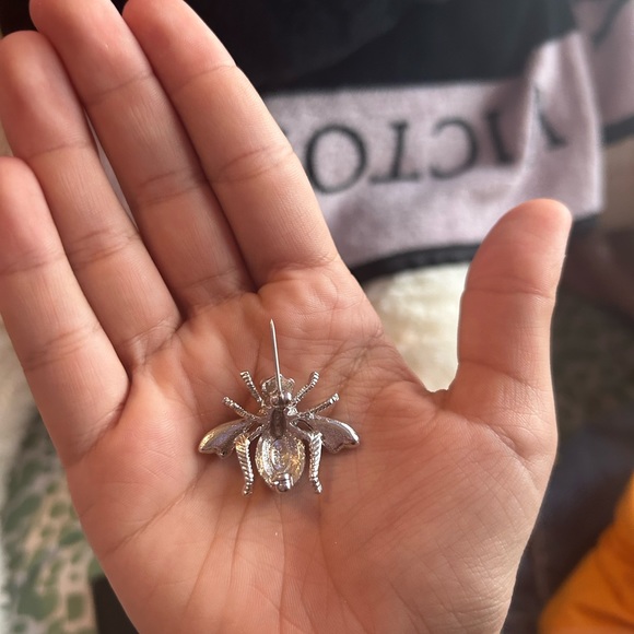 Broach - Picture 3 of 4